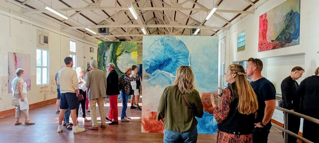 Gestaltung und Produktion des Kunstkatalogs für Joanna Jones