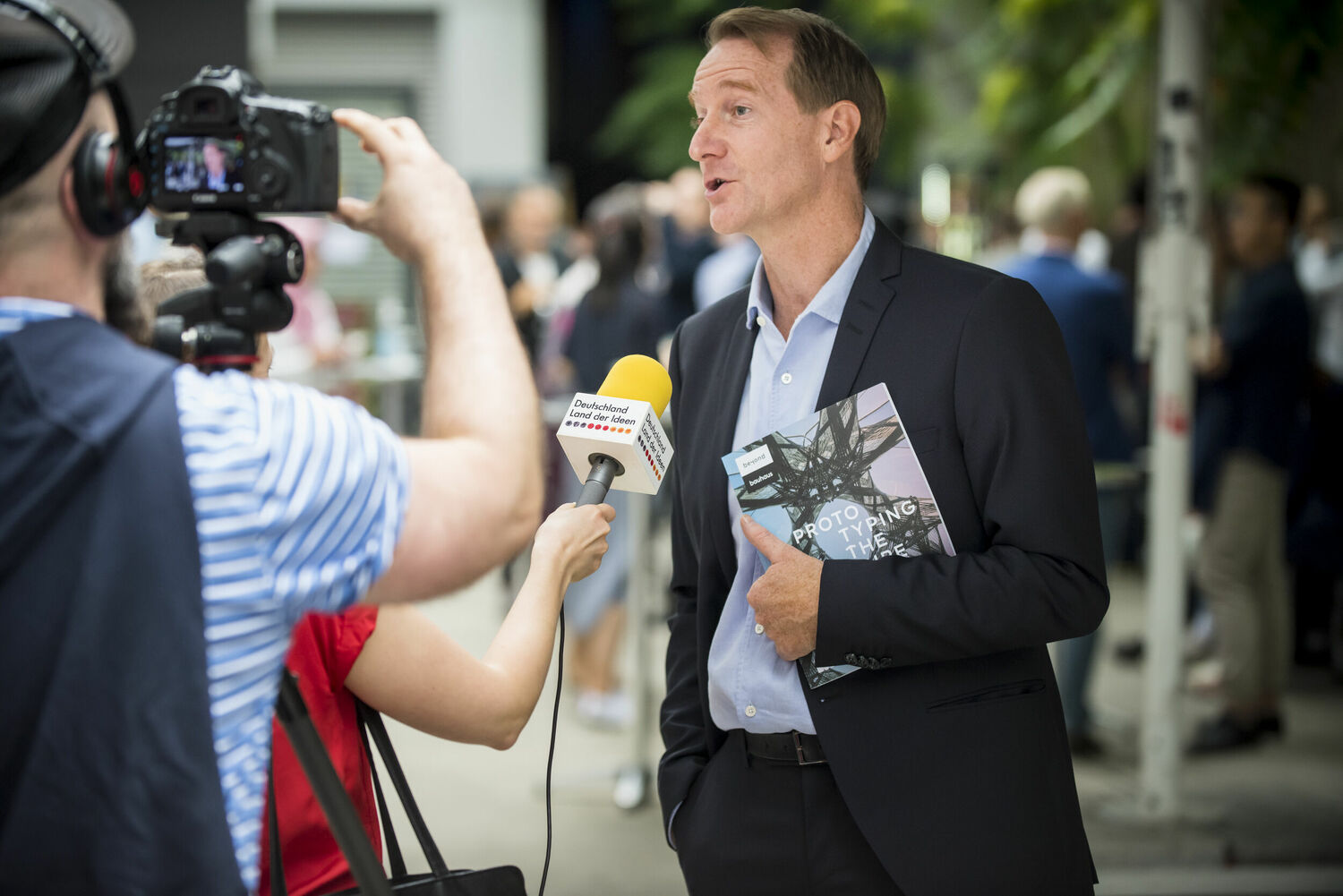 Ausstellungseröffnung „beyond bauhaus“