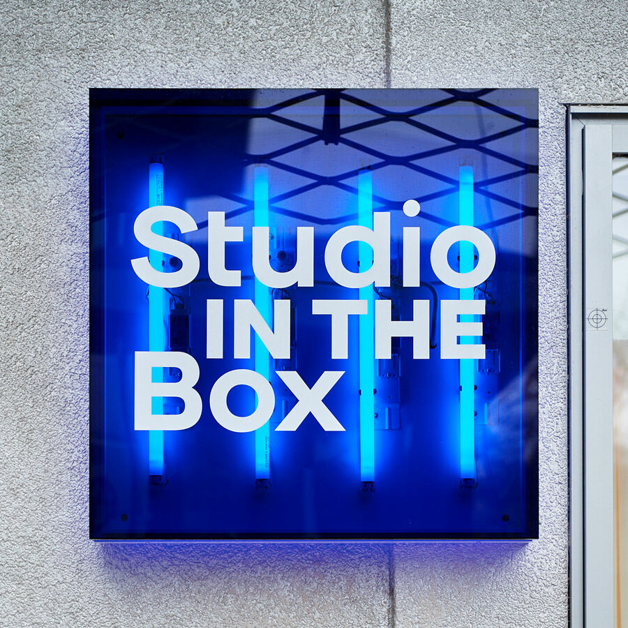 Logoentwicklung Studio in the Box