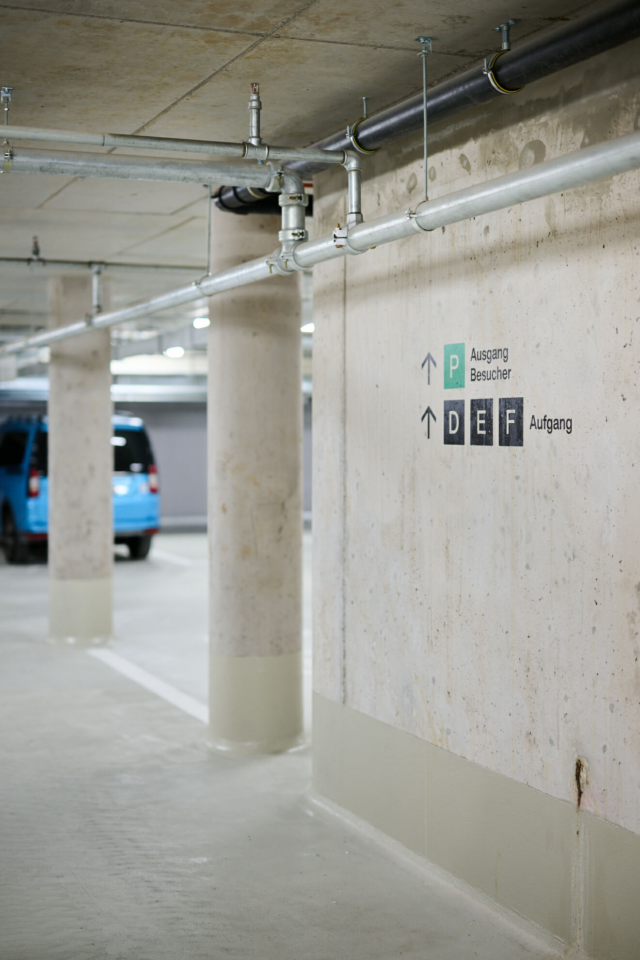 Entwurfs- und Ausführungsplanung des Wegeleitsystem Quartier Heidestraße